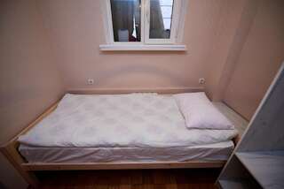Хостелы Wanderlust Hostel Алматы Бюджетный одноместный номер-2