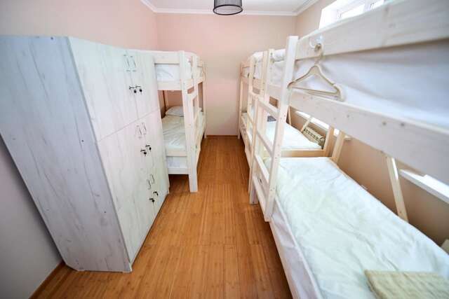 Хостелы Wanderlust Hostel Алматы-13